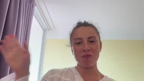 Snapshot of asleyfabello chatting on 07-03-26, 08:10 Monica online show from 07-03-26, 08:10