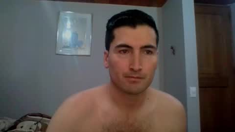 Snapshot of asmethepoker11 chatting on 02-07-25, 05:29 Antonio online show from 02-07-25, 05:29