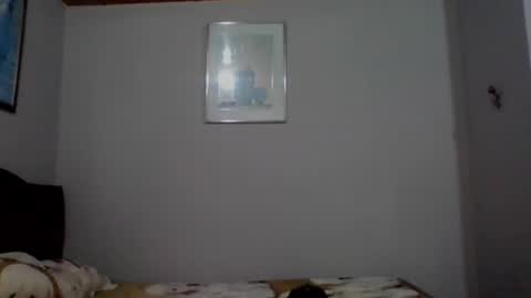 Snapshot of asmethepoker11 chatting on 02-11-25, 04:35 Antonio online show from 02-11-25, 04:35