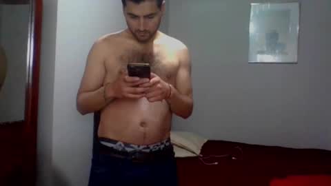 Snapshot of asmethepoker11 chatting on 02-14-25, 02:54 Antonio online show from 02-14-25, 02:54