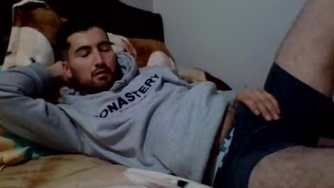 Snapshot of asmethepoker11 chatting on 03-01-25, 01:29 Antonio online show from 03-01-25, 01:29