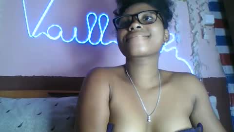 asmiraa online show from 06-05-26, 05:40