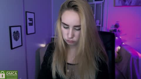 Snapshot of asol_muah chatting on 12-15-24, 01:13 Asol online show from 12-15-24, 01:13
