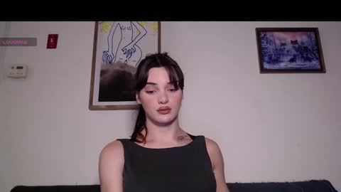 Snapshot of aspenfrost chatting on 12-26-24, 03:49 Aspen Frost online show from 12-26-24, 03:49