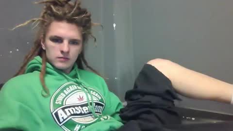 Snapshot of asphalt_surfer chatting on 11-20-25, 10:59 asphalt surfer online show from 11-20-25, 10:59