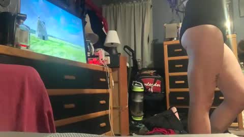 Snapshot of aspiringturtlegirl chatting on 10-04-25, 07:39 aspiringturtlegirl online show from 10-04-25, 07:39