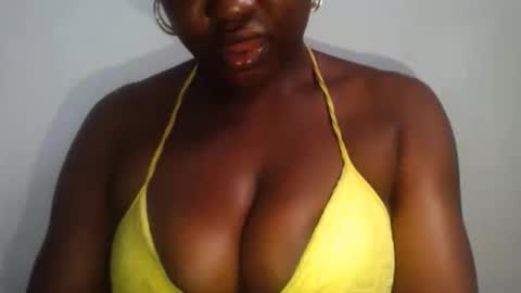 ass_elbonypussy online show from 05-16-26, 10:36