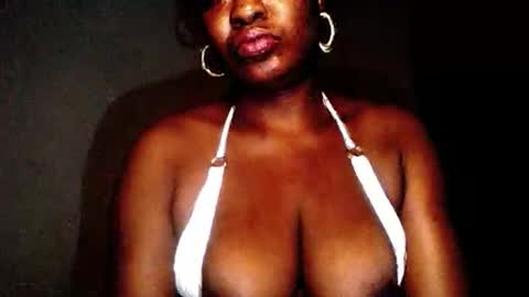 ass_elbonypussy online show from 05-25-26, 06:52