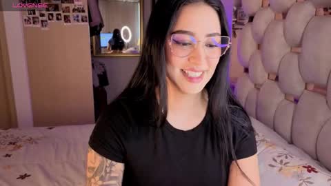 Ashley online show from 11-06-25, 03:46