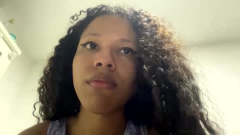 Snapshot of assiavilla1 chatting on 02-24-25, 02:19 assiavilla1 online show from 02-24-25, 02:19