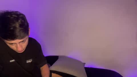 Snapshot of assiavilla1 chatting on 03-10-25, 05:11 assiavilla1 online show from 03-10-25, 05:11