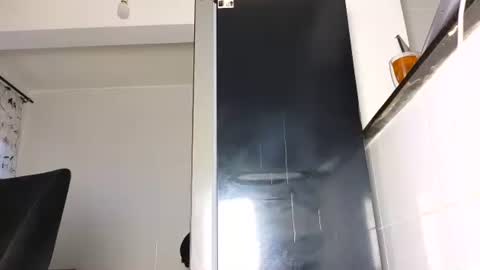 Snapshot of assiology11 chatting on 02-16-25, 06:54 Assiology online show from 02-16-25, 06:54