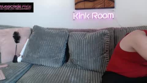 ASSleigh Abbott online show from 02-14-25, 06:40