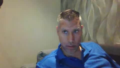 Snapshot of assmani28 chatting on 06-19-26, 07:45 Assmani28 online show from 06-19-26, 07:45