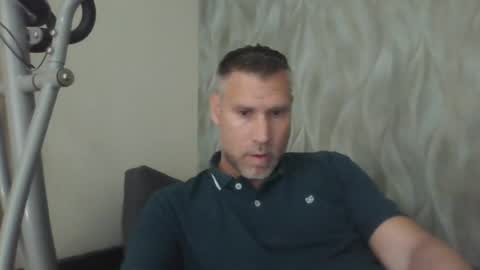 Snapshot of assmani28 chatting on 06-23-26, 02:37 Assmani28 online show from 06-23-26, 02:37