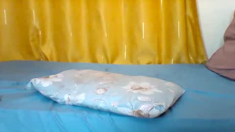 FLORAH DANIEL online show from 02-18-26, 07:59