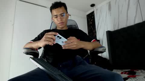 Aston  online show from 11-08-25, 03:50