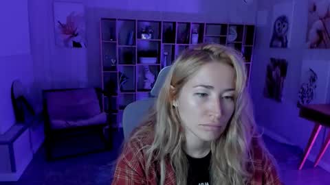 astramonroe online show from 09-21-25, 10:28