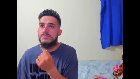 Mag and Molly online show from 11-04-25, 03:05