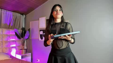 astrid_velle online show from 05-26-26, 12:17