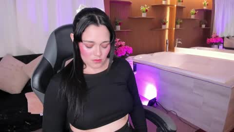 Astrid  online show from 04-17-26, 02:58