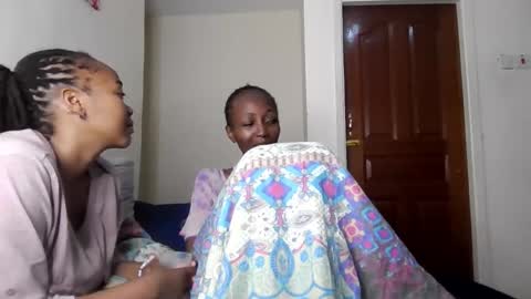Snapshot of atara_seren chatting on 05-15-26, 03:46 atara_seren online show from 05-15-26, 03:46