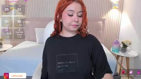 sofia online show from 12-17-25, 02:23