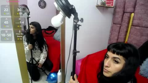 Snapshot of atenea_420 chatting on 04-29-26, 03:21 COLOMBIA online show from 04-29-26, 03:21