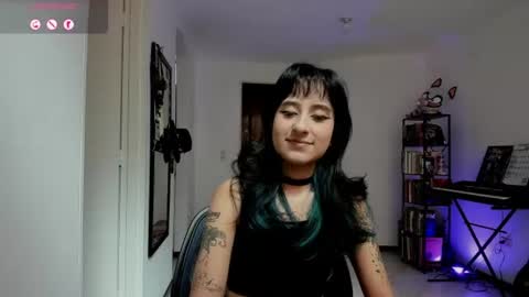 Snapshot of atenea_dragon__ chatting on 06-23-26, 07:45 Atenea online show from 06-23-26, 07:45