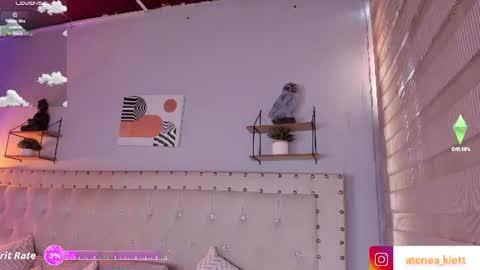 Snapshot of atenea_klett_ chatting on 07-31-26, 01:43 ATENEA online show from 07-31-26, 01:43