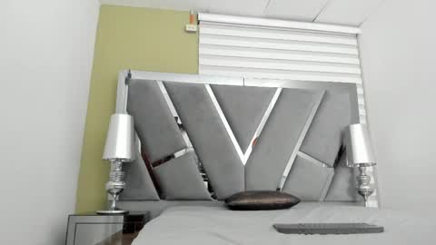 atenea online show from 06-05-26, 04:30
