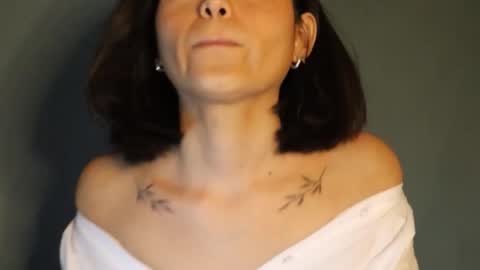 Atenea Nin online show from 09-21-25, 05:58