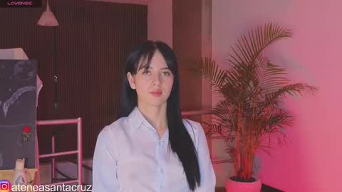 Snapshot of ateneasantacruz chatting on 02-27-25, 12:10 Atenea  online show from 02-27-25, 12:10