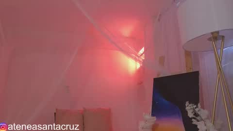 Snapshot of ateneasantacruz chatting on 09-19-25, 09:04 Atenea  online show from 09-19-25, 09:04