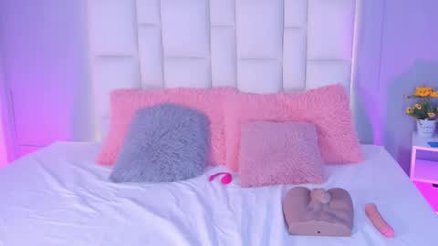 athenea__fox online show from 11-25-25, 11:32