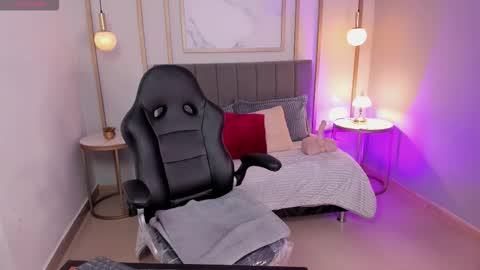 athenearusell online show from 11-11-25, 11:43