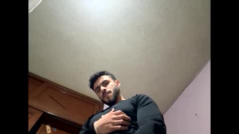 Snapshot of athlete_boy22 chatting on 09-24-25, 08:28 Atlas online show from 09-24-25, 08:28