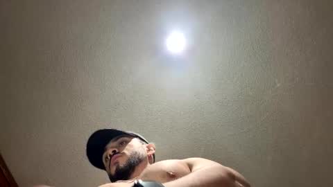 Snapshot of athlete_boy22 chatting on 10-05-25, 09:51 Atlas online show from 10-05-25, 09:51