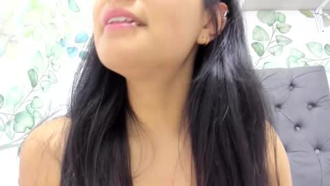 Atilana Diaz online show from 10-30-25, 05:35