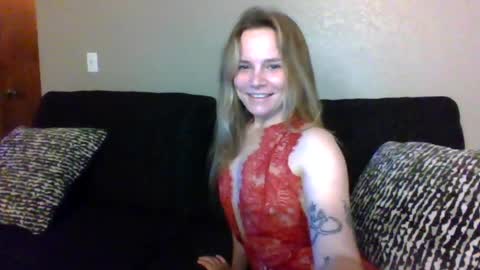 Snapshot of atlantisjewels chatting on 06-21-26, 10:12 Atlantis online show from 06-21-26, 10:12