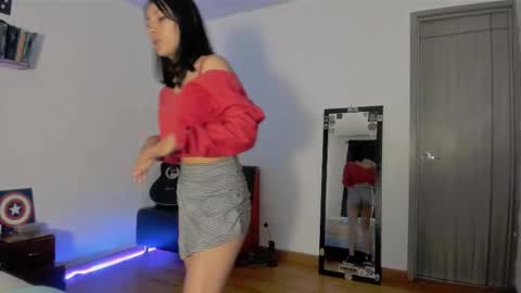 Carolina online show from 11-20-25, 05:40