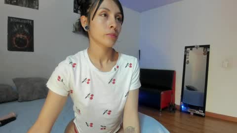 Carolina online show from 04-07-26, 03:07