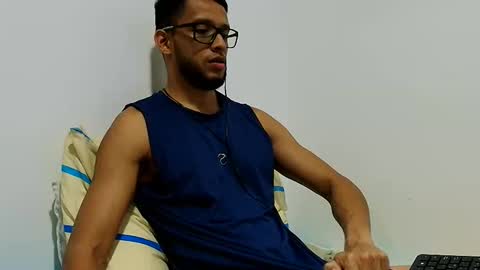 Snapshot of atorres21 chatting on 06-04-26, 02:50 Torres online show from 06-04-26, 02:50