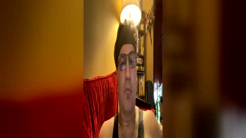 Snapshot of atozzzz chatting on 06-21-26, 04:42 atozzzz online show from 06-21-26, 04:42