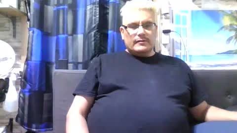 Snapshot of atr2424 chatting on 03-11-25, 11:23 A online show from 03-11-25, 11:23