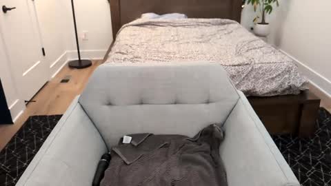 Miss Audrey online show from 12-06-24, 08:51