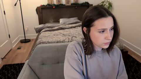 Miss Audrey online show from 12-09-24, 09:48