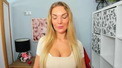 AulloraSensual online show from 02-09-25, 09:37