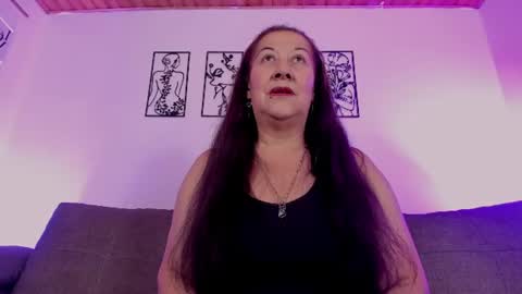 Aura Cristina online show from 07-21-26, 07:16