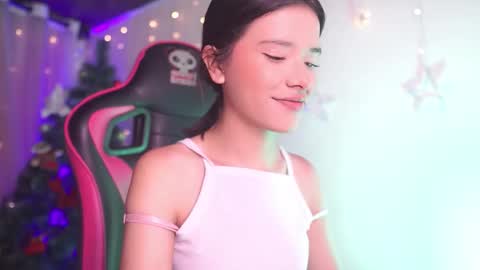 aura_rouss online show from 12-16-25, 12:48